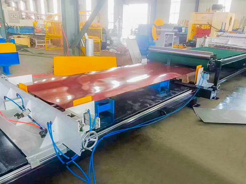 Linea di taglio longitudinale per bobine in acciaio